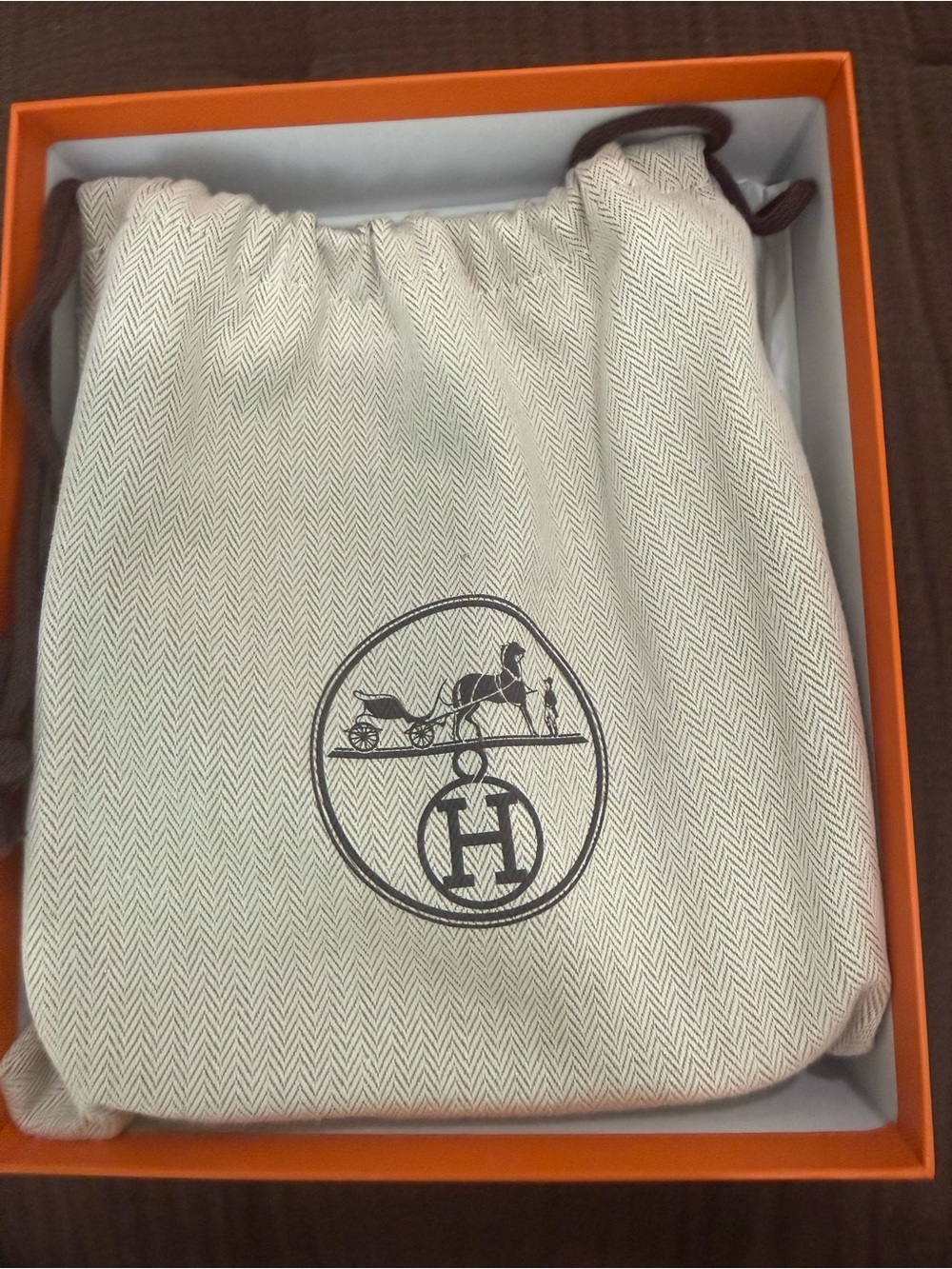 Hermès Evelyne TPM Bleu Pale Clemence
Silver Hardware - Picture 4 of 8